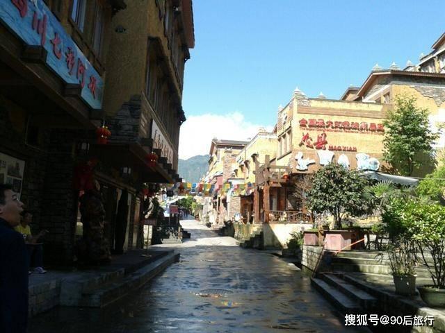 家人说我最近一年在买衣服上花钱太少？这是啥意思，会有什么后果？